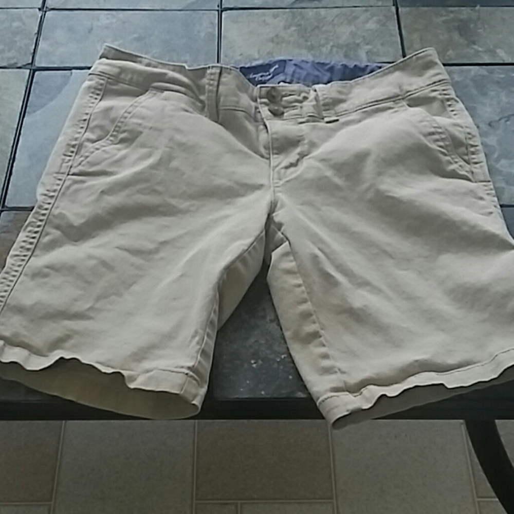 American Eagle Outfitters shorts